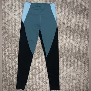 High waisted workout leggings